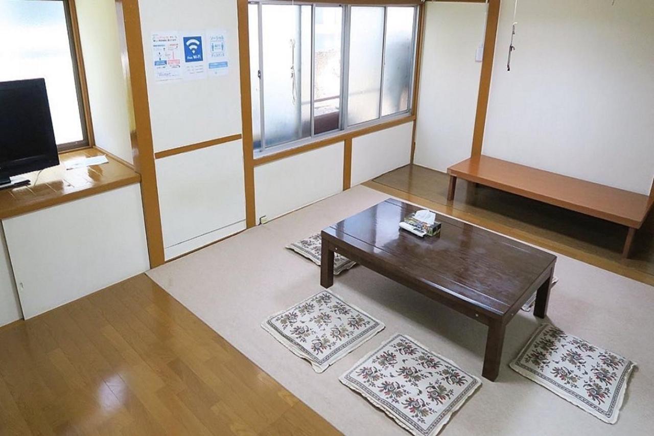 Villa Fuji新倉山 à Azagawa Extérieur photo